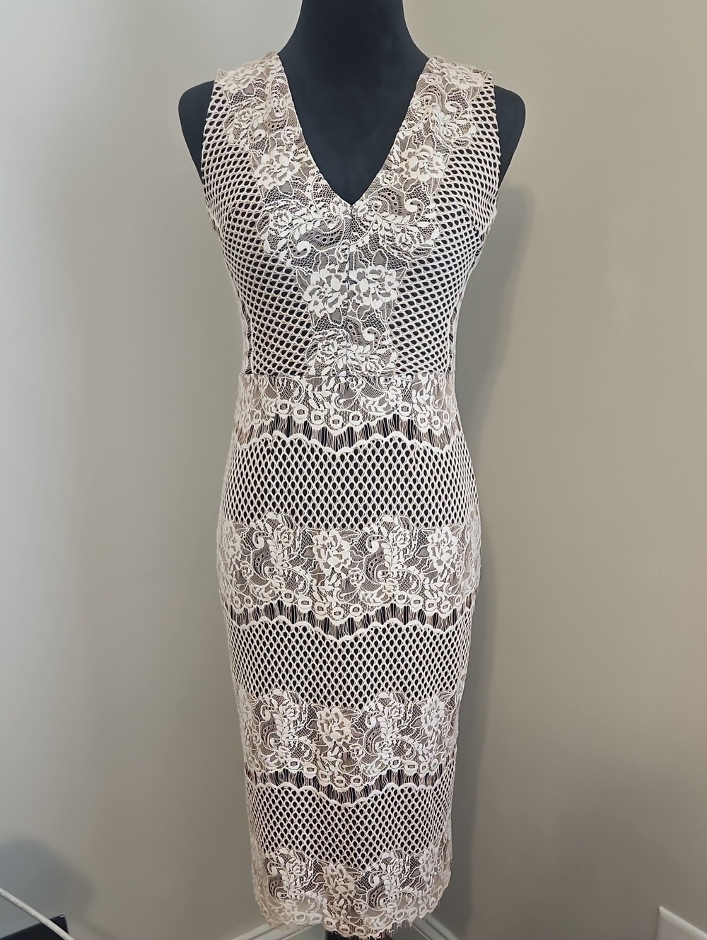 ERIN by Erin Fetherston Cream Lace V-Neck Midi Dress